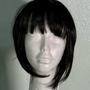 Black Sleek Bob Wig with Bangs and Glossy Texture